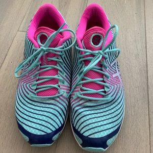 ASICS gel hyper tri 3 sneakers size 9.5